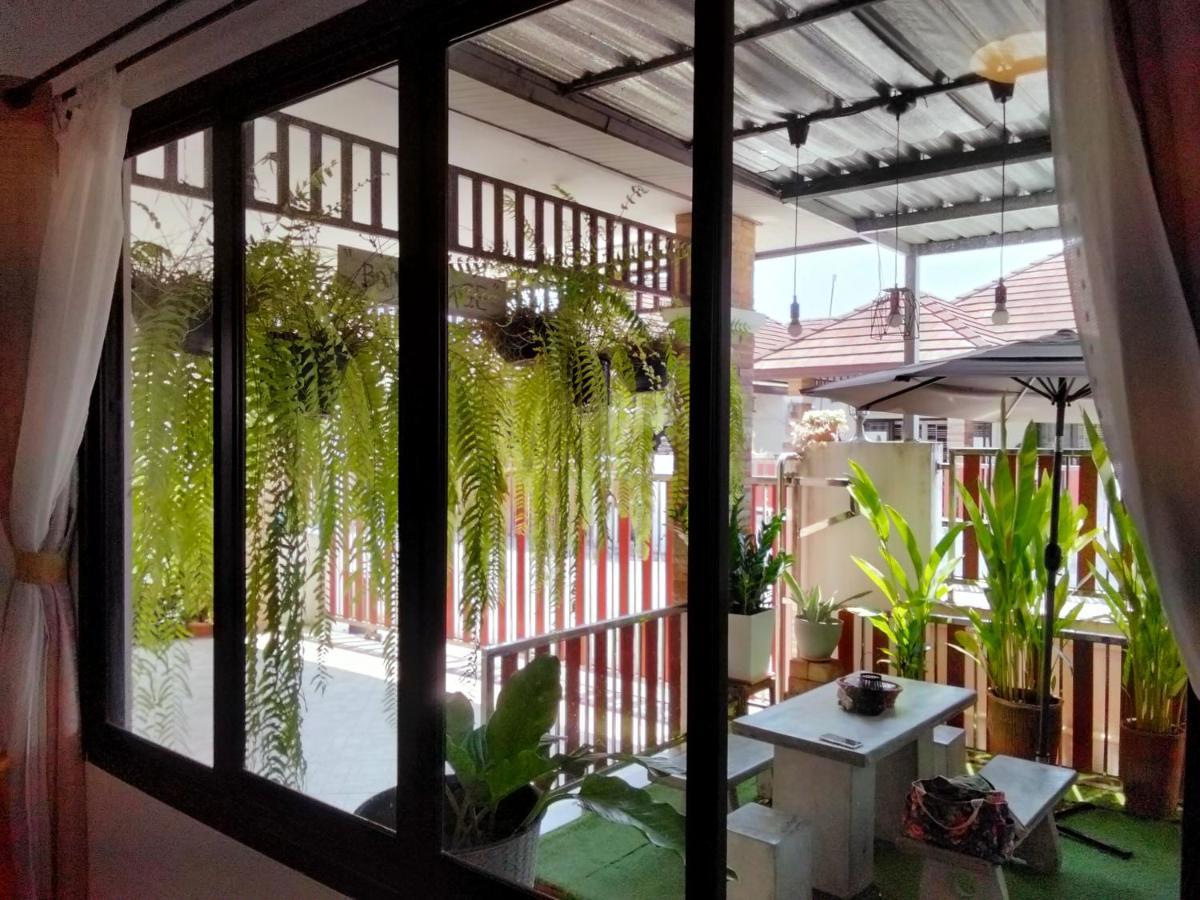 Wilderness Bed and Breakfast Ban Chang  Buitenkant foto